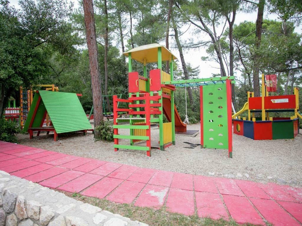Sesar Apartments Krk - No. 2 Vinko كرك المظهر الخارجي الصورة