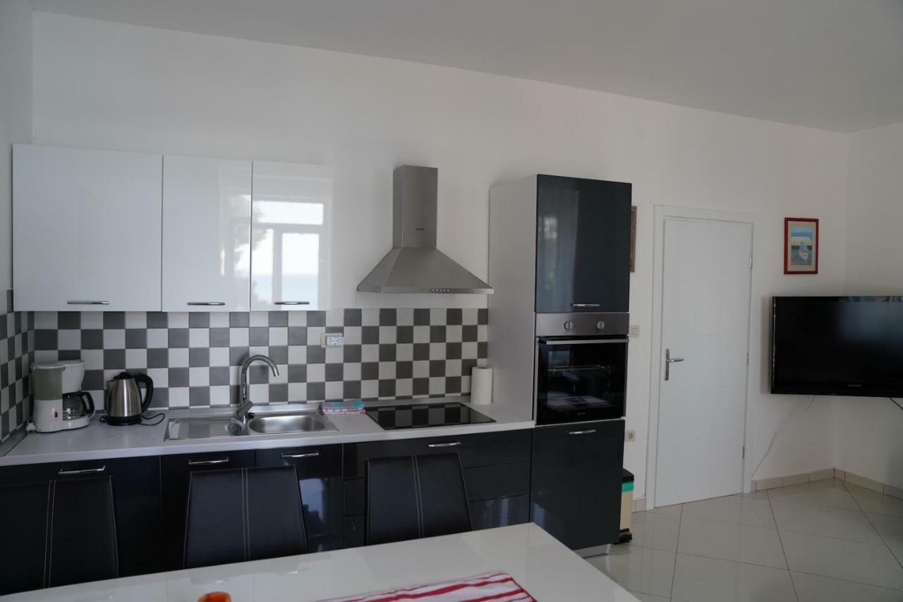 Sesar Apartments Krk - No. 2 Vinko كرك المظهر الخارجي الصورة