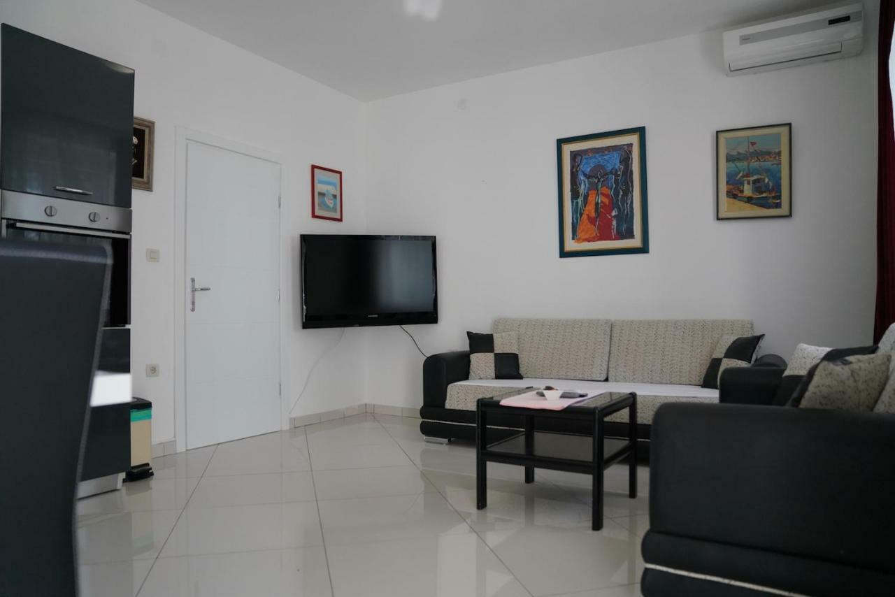 Sesar Apartments Krk - No. 2 Vinko كرك المظهر الخارجي الصورة